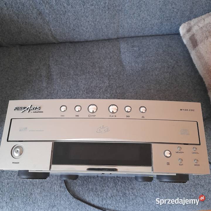 Wieża z lat 90ychGRUNDIG 4 elementy FineArts Pro Sławno