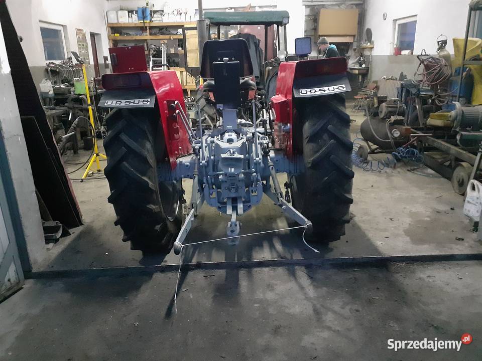 Ciągnik rolniczy Massey Ferguson 255 sprzedam Massey Ferguson Wyrza