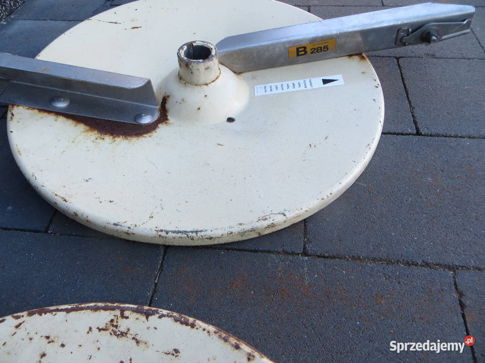 Talerze wysiewające do rozsiewacza Amazone ZAU Cielcza