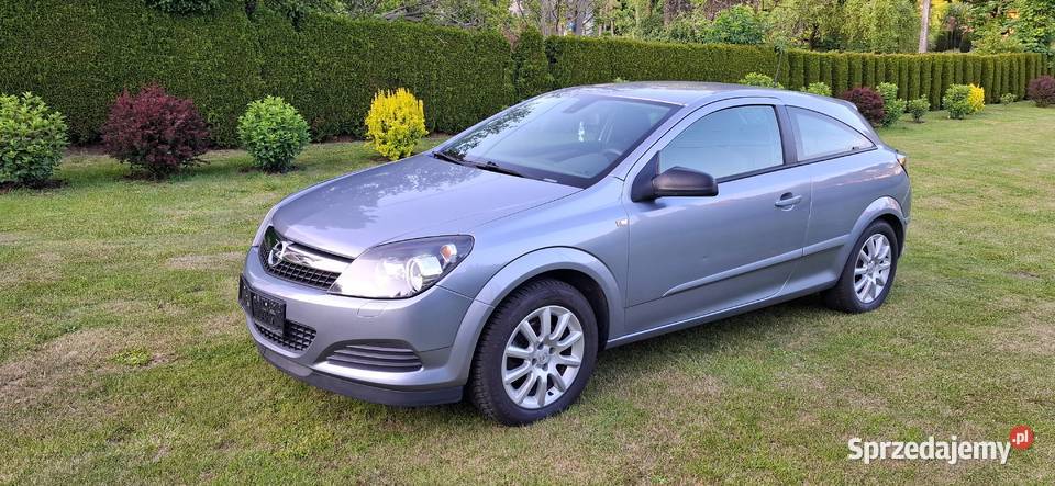 Opel Astra H GTC 14 90 Benzyna 63 Transport