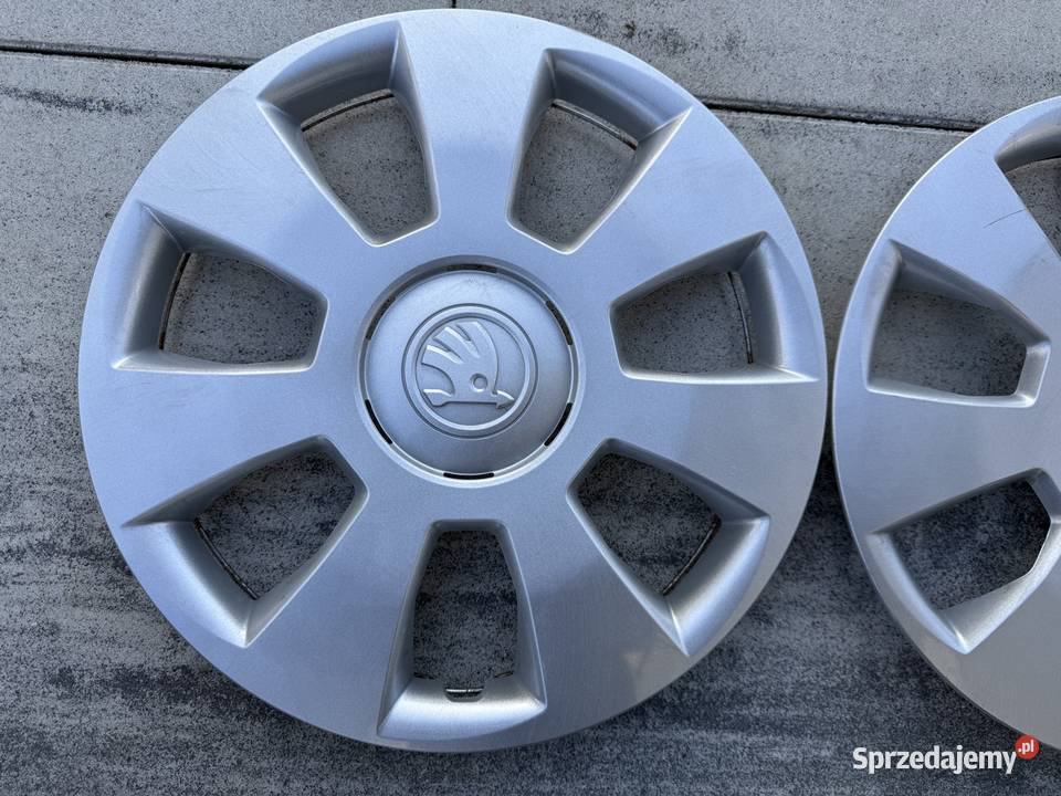 KOŁPAK ORYGINALNY SKODA FABIA 14 6V0601025 sprzedam