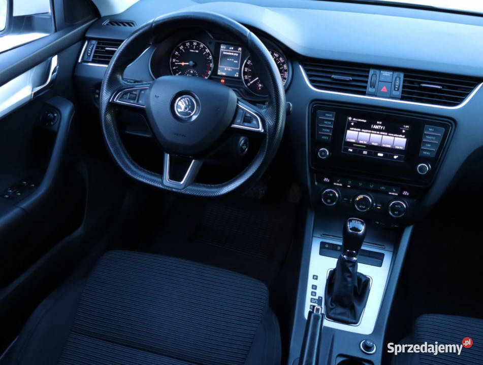 Skoda Octavia 20 TDI gniazdo USB Piaseczno sprzedam