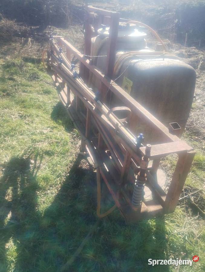 Opryskiwacz zawieszany Przeworsk