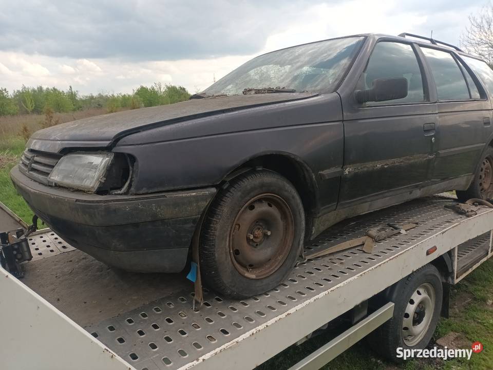 Peugot 405 Nisko