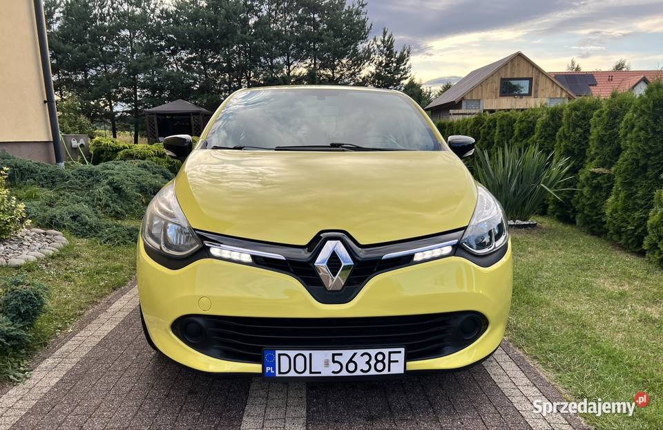 Clio 4 12b wersja sport klimatyzacja alufelgi 70KM Syców sprzedam