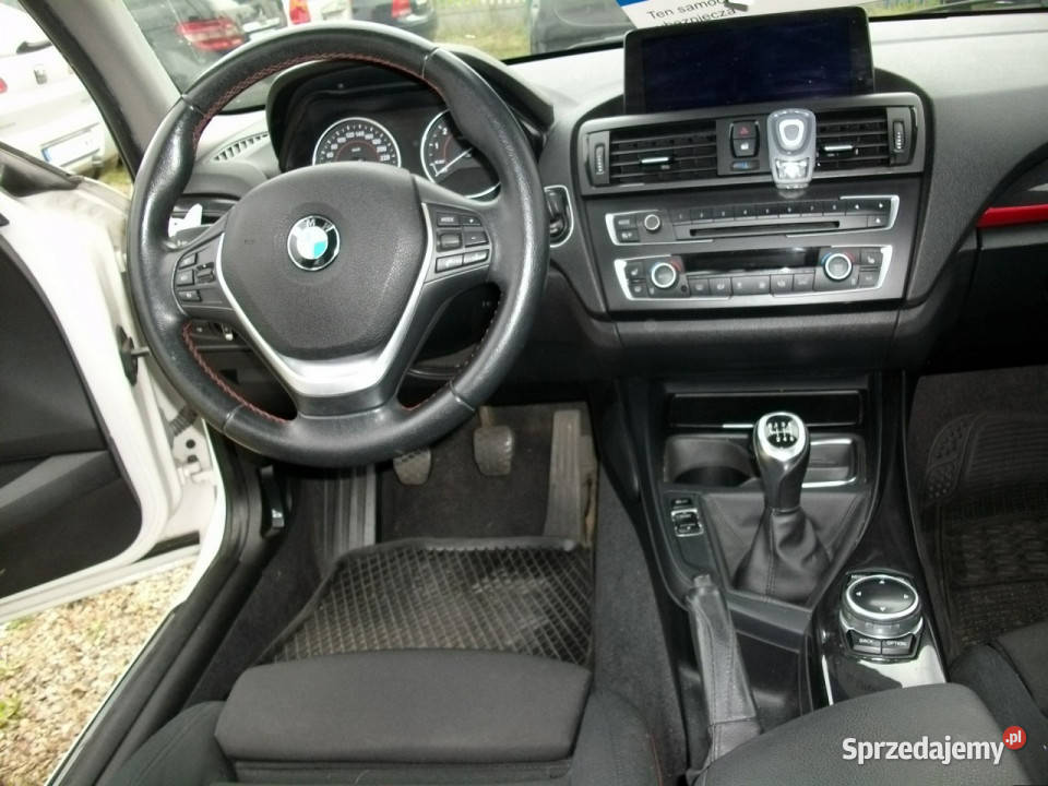 BMW 118 BMW 318I F20F21 2011 benzyna śląskie