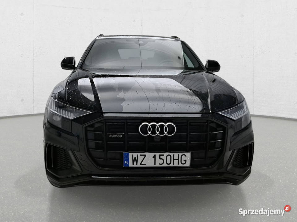 Audi Q8 Komorniki
