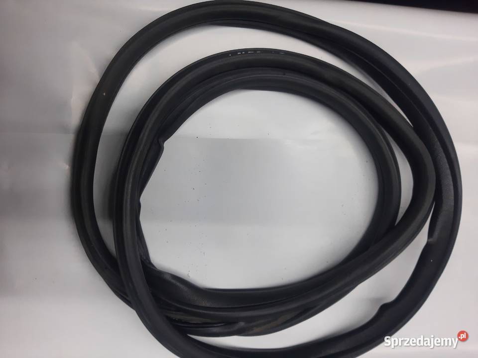 Fiat Linea uszczelka drzwi lewa przednia lewy Ksawerów