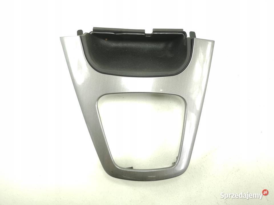 ZESTAW RAMKA KONSOLI ŚRODOWEJ HYUNDAI TUCSON osobowe
