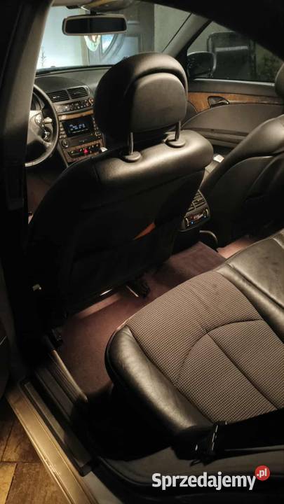 MercedesBenz E Klasa 294020km Turzno