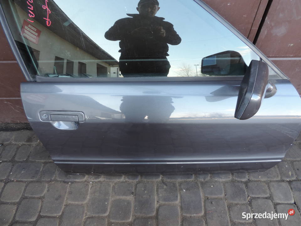 AUDI 80 B4 KOMBI DRZWI PRAWY PRZÓD osobowe Nowy Sącz