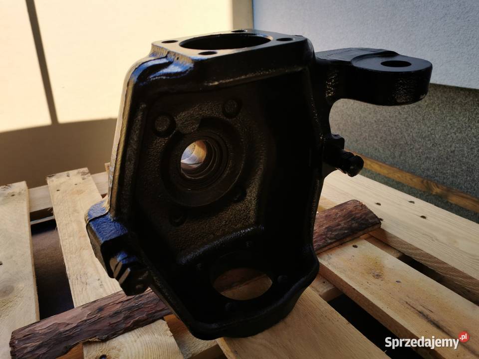 Zwrotnica prawy przód Cat TH 360B Carraro Pozostałe Wilkowo