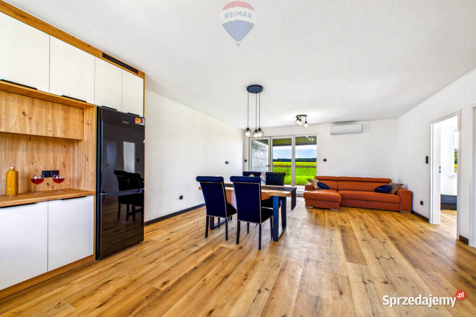 Nowy dom w zabudowie bliźniaczej prawa strona Galewice