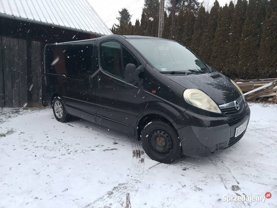 Sprzedam opel vivaro poj 20cdti 2007 stan klimatyzacja