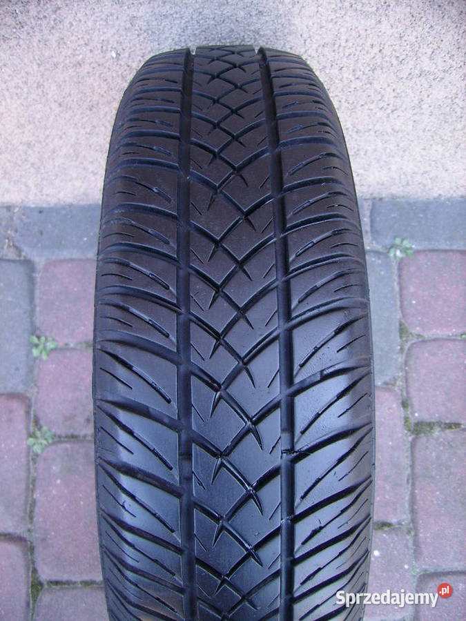 Uniroyal rallye 680 the rain tyre 14570 R13 T 65 Radom