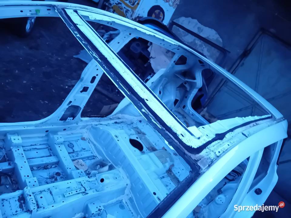 Nissan qashqai qab j11 Dachćwiartkapróg wannapas Zestawy części blacharskich