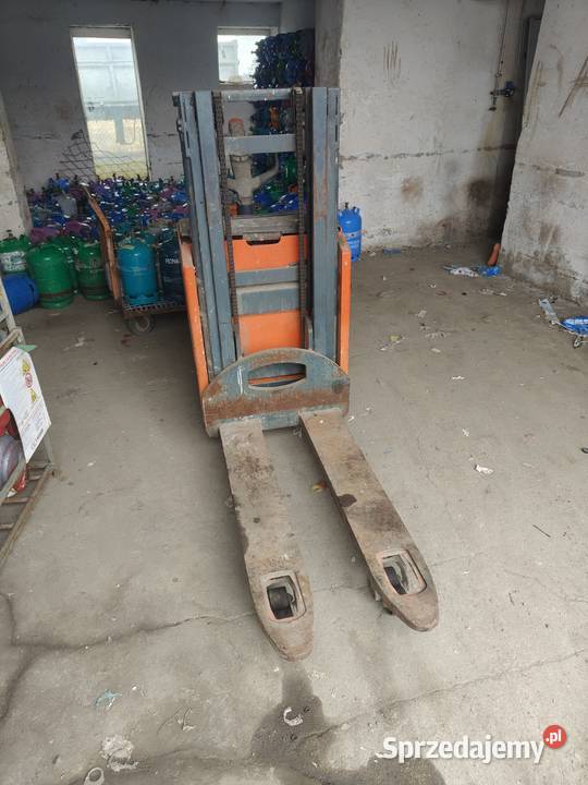 Paleciak elektryczny Magazynowanie Pajęczno