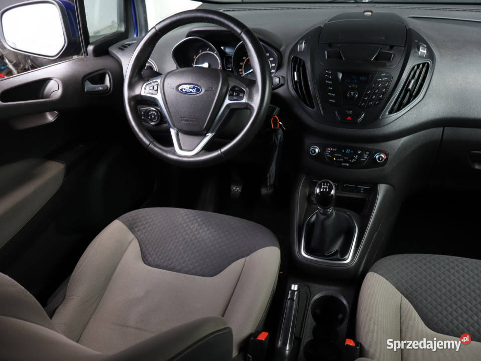 Ford Tourneo Courier 10 EcoBoost Ford dolnośląskie Bielany Wrocławskie sprzedam