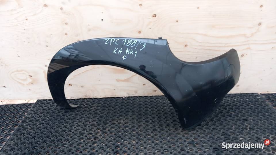 FORD KA BŁOTNIK PRZÓD PRAWY CZARNY Motoryzacja