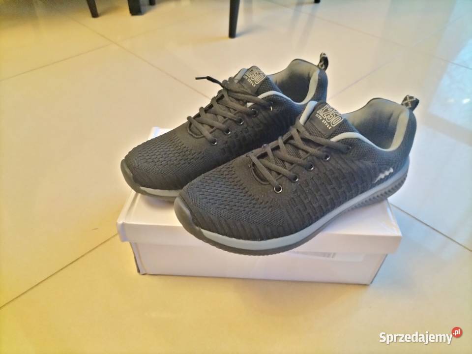 Buty robocze lekkie do prac przydomowych rozmiar sprzedam