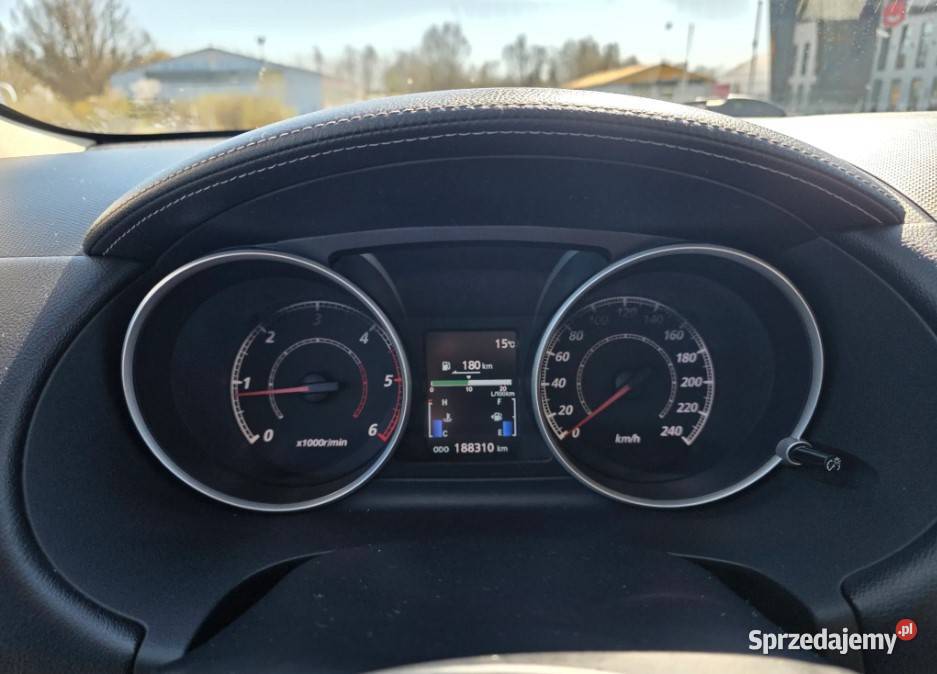 Mitsubishi Outlander 2010 4x4 20DID Mielec