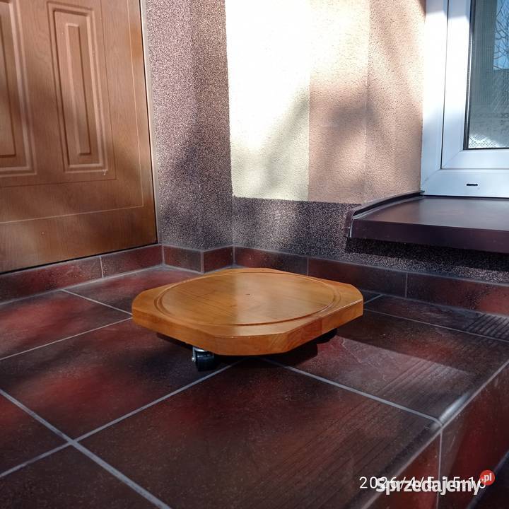 podstawka pod kwiaty donice wazy wazonyna Pająków
