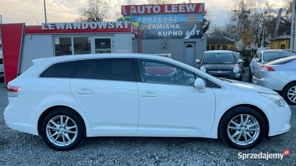 Toyota Avensis Tempomat Kamera Cofania Navi III Avensis sprzedam