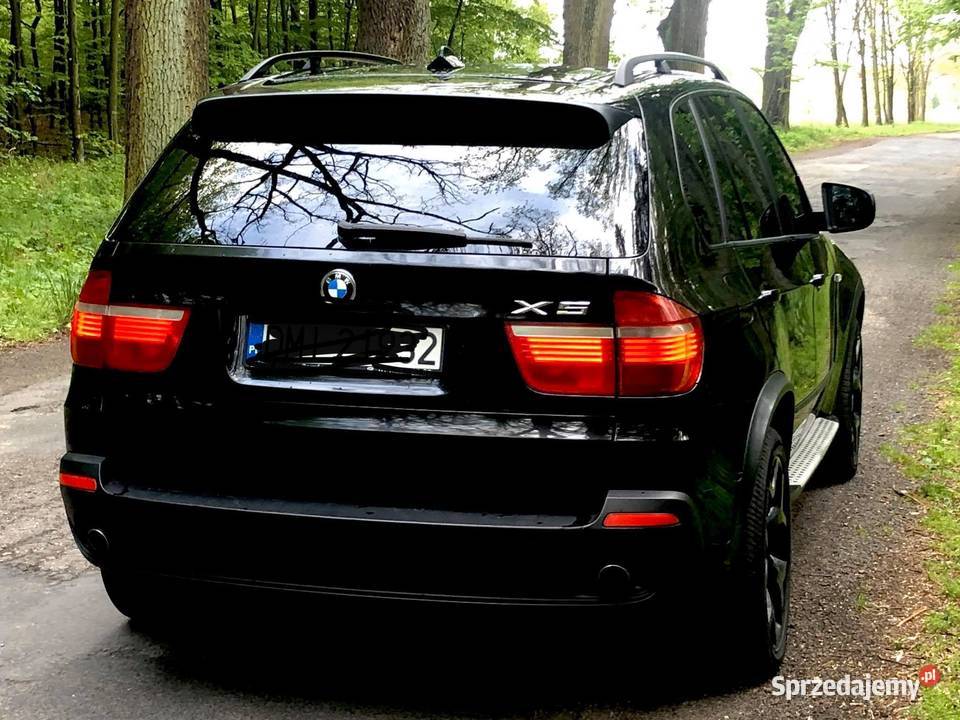 Sprzedam BMW X5 czarne Cieszków
