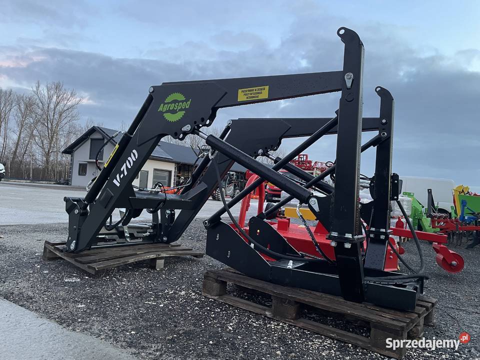 27 Ładowacz czołowy Agrosped V700 URSUS ZETOR MF Suwałki