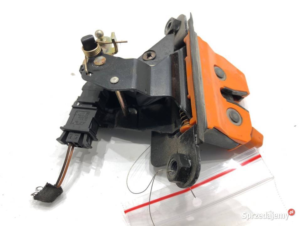 ZAMEK KLAPY TYŁ SKODA OCTAVIA I Hatchback