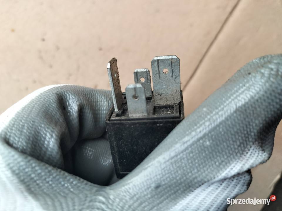 PRZEKAŹNIK VOLVO 9441158