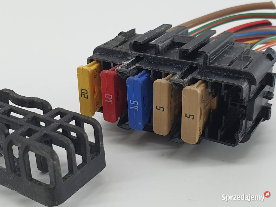 PUSZKA BEZPIECZNIKOW BEZPIECZNIK PEUGEOT Janowice