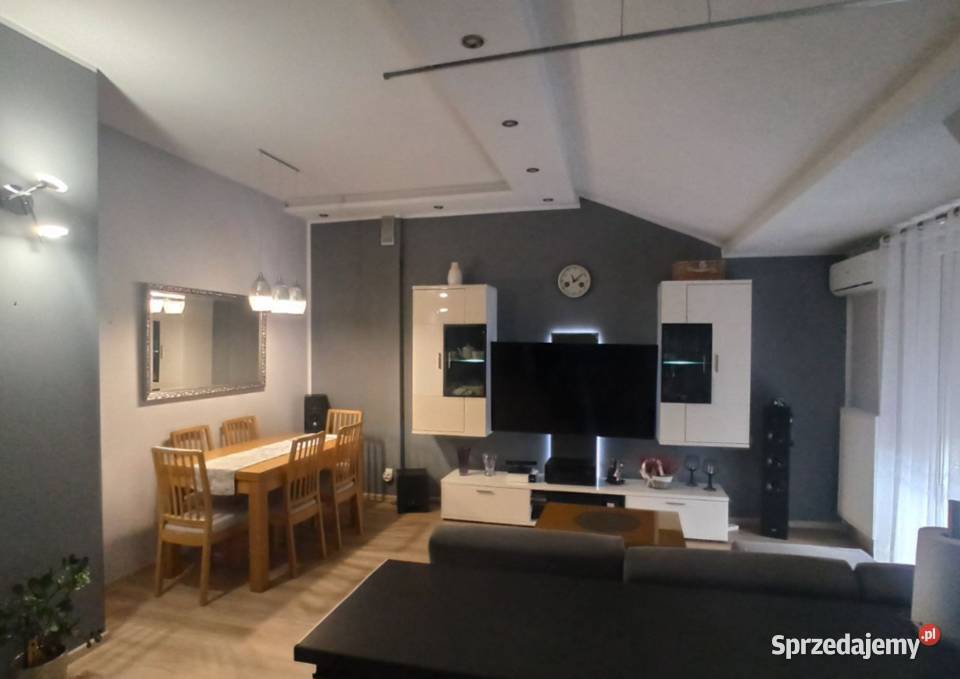 3pok 55met Słonimskiej BALKONGARAŻ2012 Wrocław