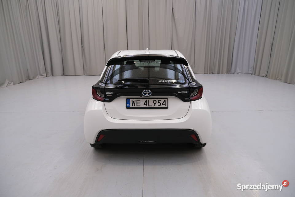 TOYOTA YARIS 2021 1490 ccm 80 Rok produkcji 2021 Ursynów