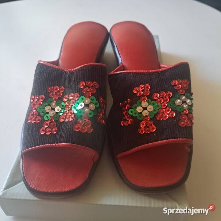 Pantofle klapki kapcie damskie nowe