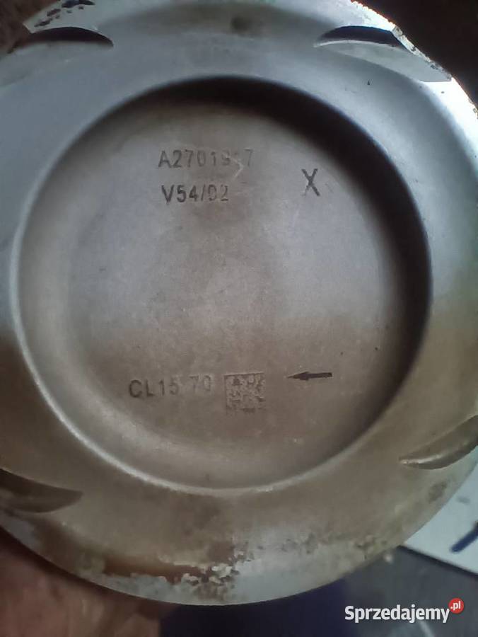 Tłoki Mercedes 20 m270 920 małopolskie Dąbrowa Tarnowska