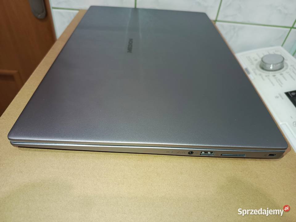 Laptop Medion Akoya ALU E17201 FHD 173 INTEL Zawadzkie sprzedam