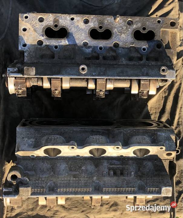 głowica Opel Vectra Omega 90412231 90412232 25 Pułtusk