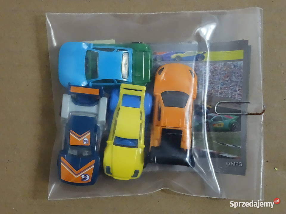 Seria Kinder Niespodzianka Auto Wyścigówki lubelskie Biłgoraj