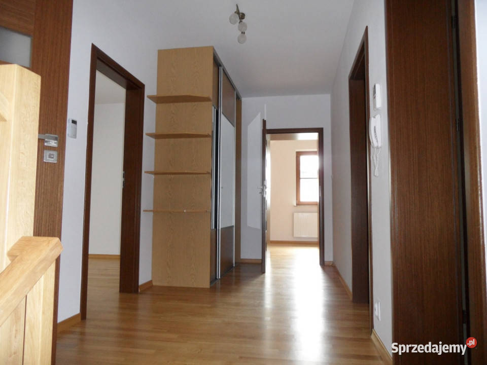 Wynajmę bezpośrednio dom 200m2 z garażem i mazowieckie Warszawa