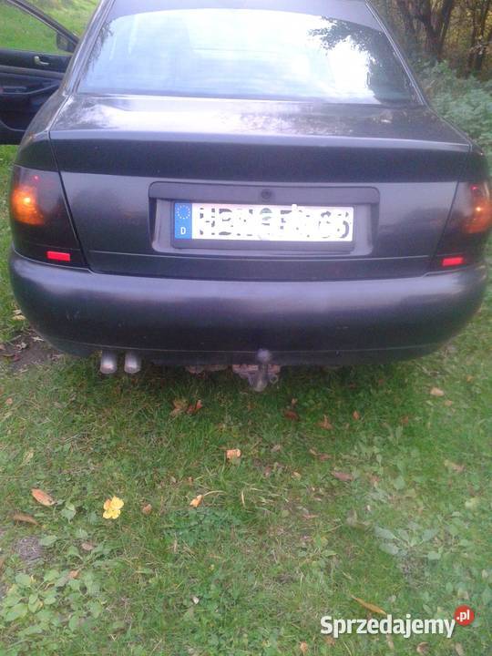 audi a4 b5 lampy tył lexus lakierowane brewki Przemyśl