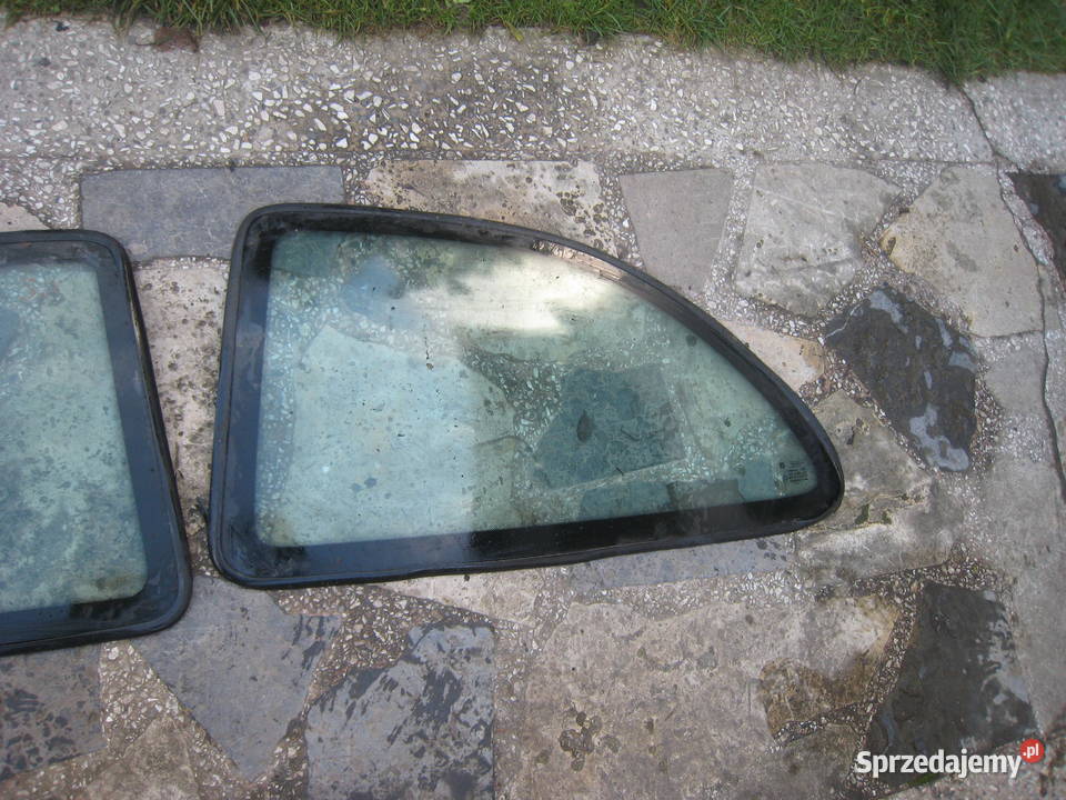 Szyba boczna Opel Corsa B 3d 5d prawa lewa przód Rok produkcji 1996 Kraków sprzedam