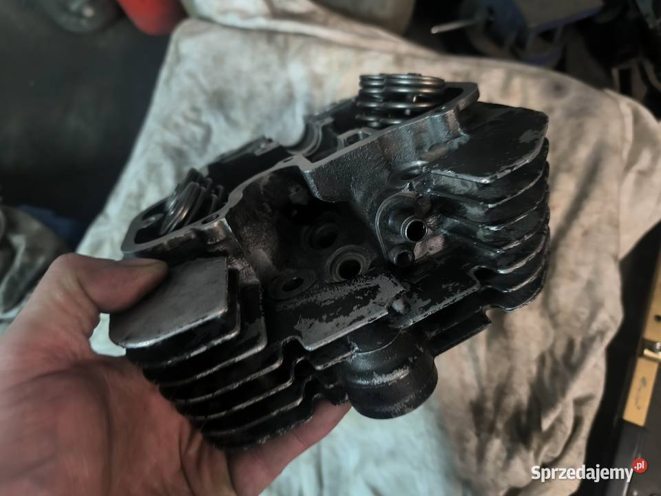 Głowica Suzuki DR 650 RSE Kościerzyna