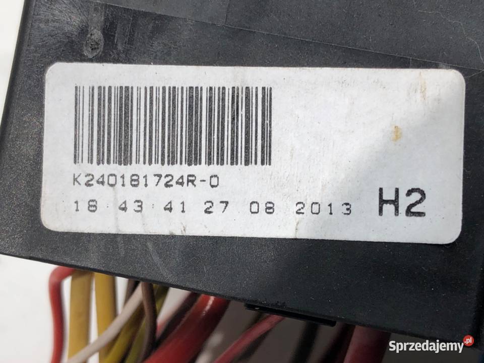 SKRZYNKA BEZPIECZNIKÓW RENAULT CLIO IV podkarpackie