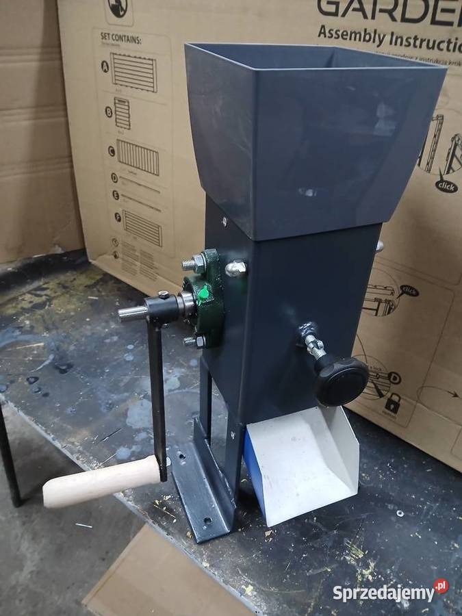 Łuparkałuskarka do orzechów