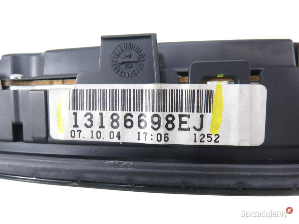 LICZNIK OPEL VECTRA C 19 CDTI 13186698EJ Części samochodowe