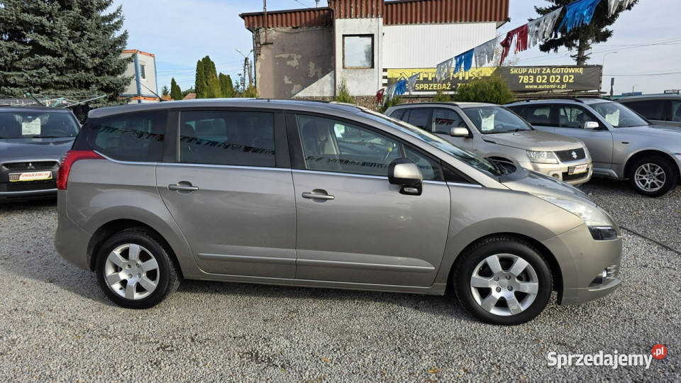 Peugeot 5008 Navi Panorama Head Up 120 16 benz możliwa zamiana Świdnica
