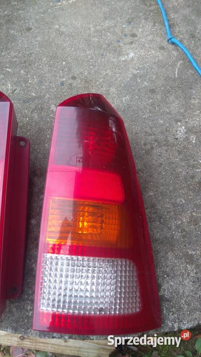 Lampy tylne Ford Focus MK1 kombi wszystkim Nowy Sącz sprzedam