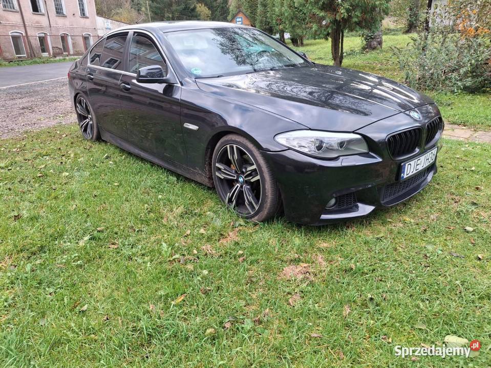 BMW F10 2011r światła LED