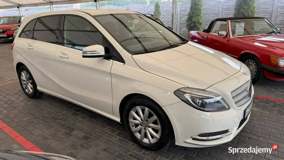 Mercedes B 180 W246 2011 Mercedes-Benz Zduńska Wola sprzedam